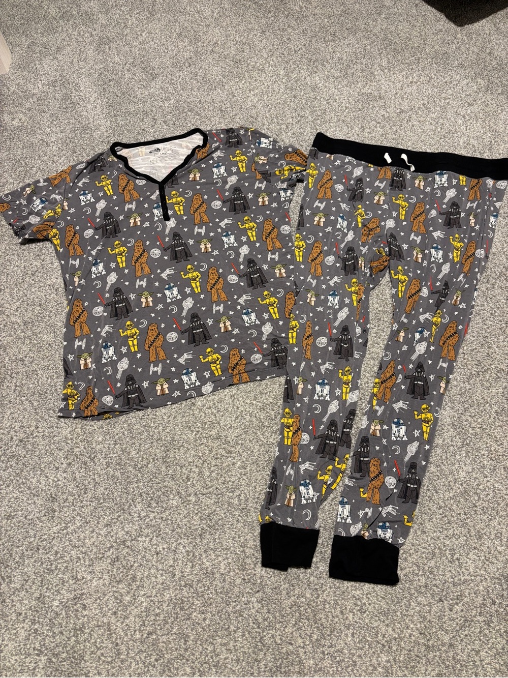 Little Sleepies Women’s Star Wars May The Force Be With You Pajama Set (L)